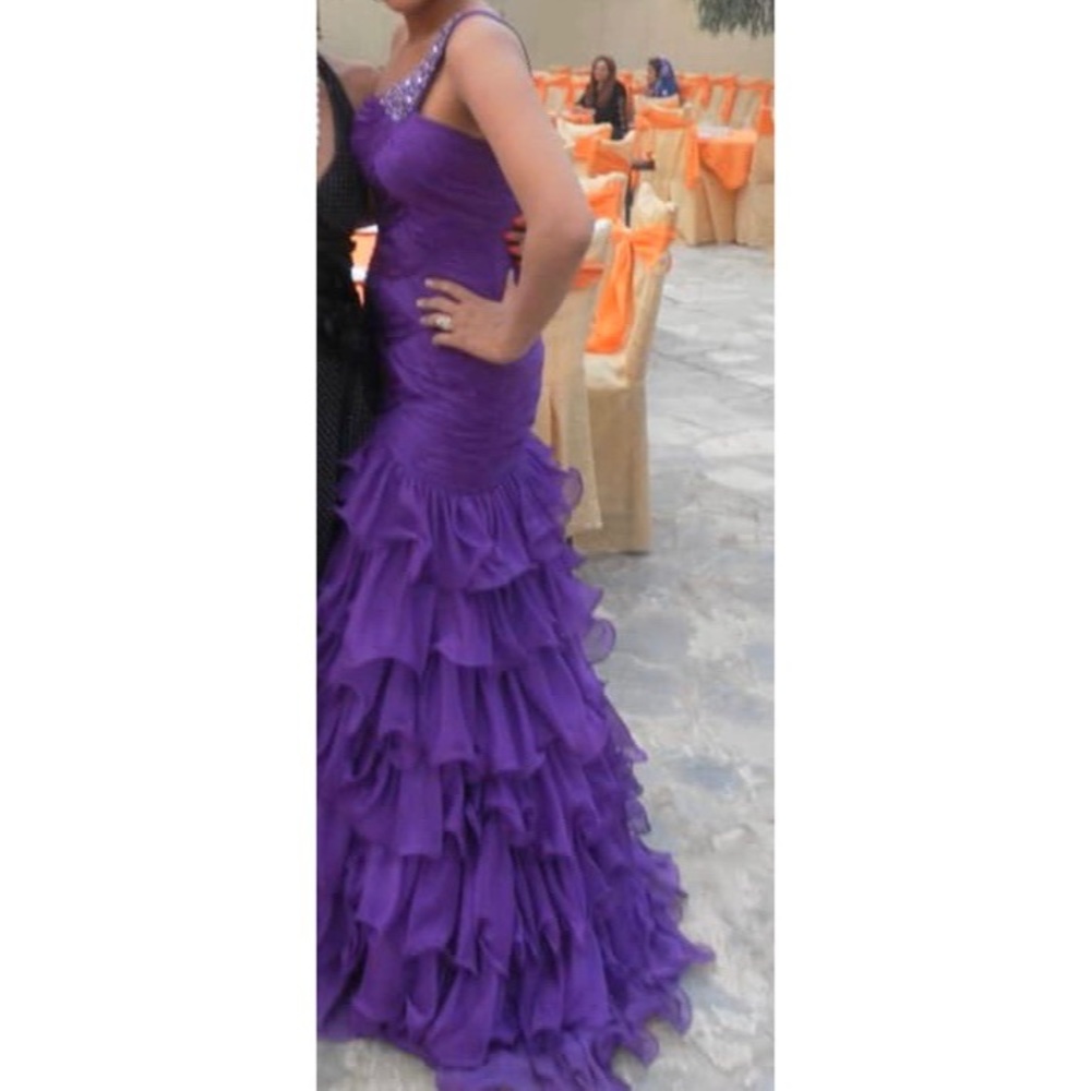 One shoulder purple dress and prom gown